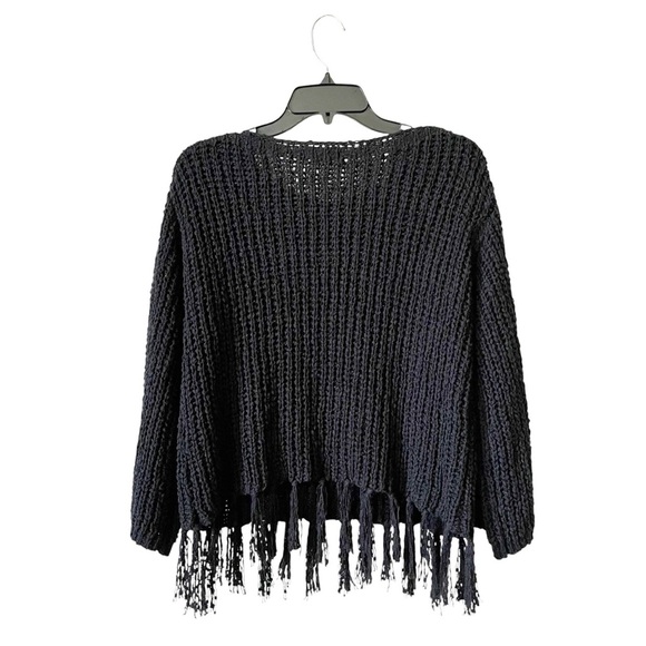 Altar'd State Fringe Hem Sweater Womens Size S Black Open Knit Boatneck Pullover - Picture 4 of 6